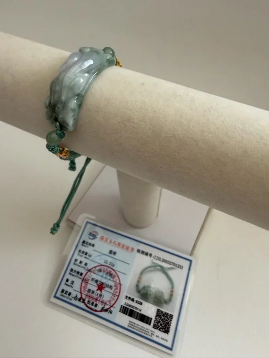 Adjustable Icy Light Green Jade Bracelet - Picture 7 of 11